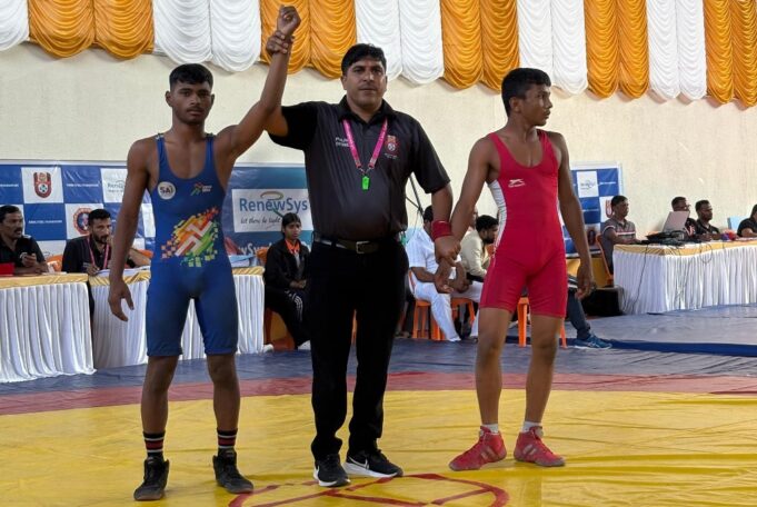 svm-state-level wrestling championship-7